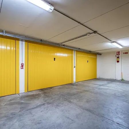 Yid Oltrarno Segreto Apartamento
